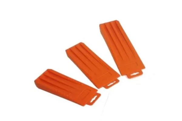 Клин валочный Villartec пластиковый 14см